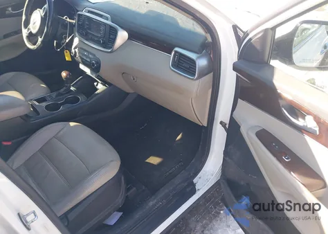 2016 Kia Sorento 2.4L Lx z USA, uszkodzony, nr VIN 5XYPGDA36GG037651